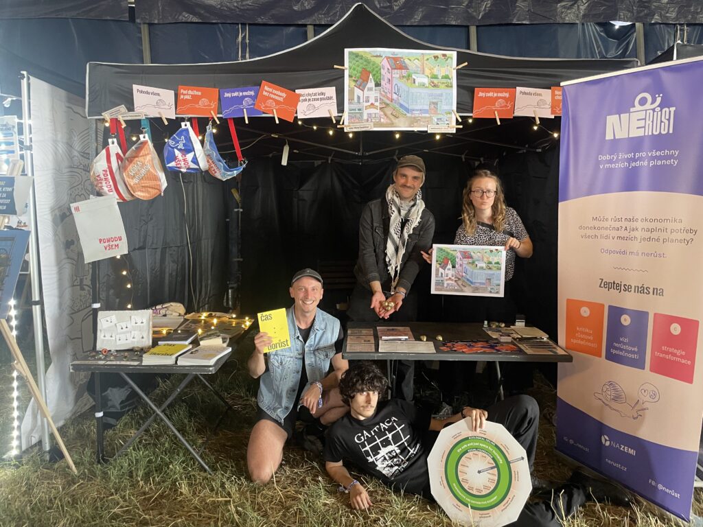 Nerůstový stánek na festivalu Pohoda 2025