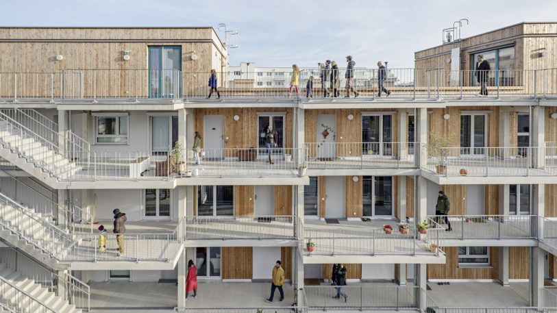 Komunitní dům Gleis 21 ve Vídni (zdroj:©️Hertha Hurnaus, 2019, publikováno se svolením autorky)